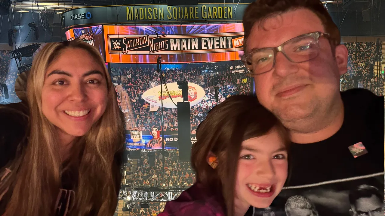 WWE SNME в Madison Square Garden: Роман Рейнс, Джейлен Брансон и праздник Испании в Нью-Йорке
